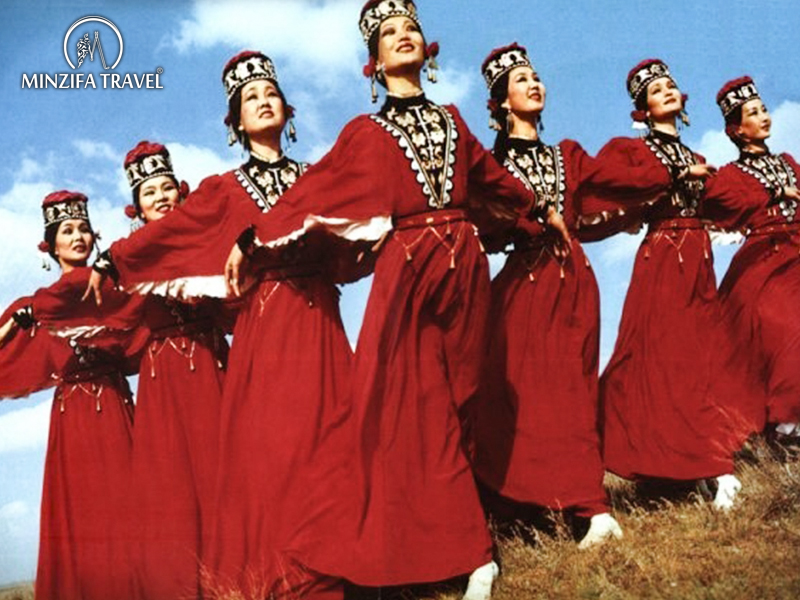 Народы Узбекистана. (Калмыки)